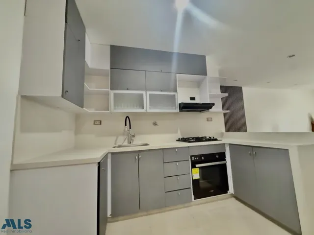 Apartamento en Medellín en Castropol