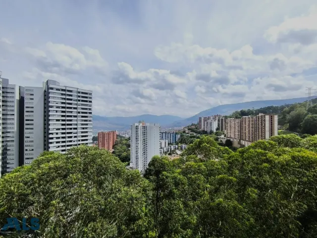 Apartamento en Medellín en Las Palmas
