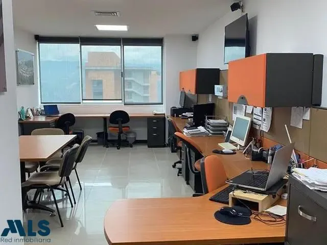 Oficina en Medellín en El Tesoro