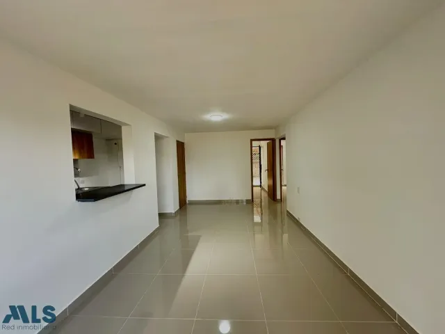 Apartamento en Medellín en Loma de los Parra