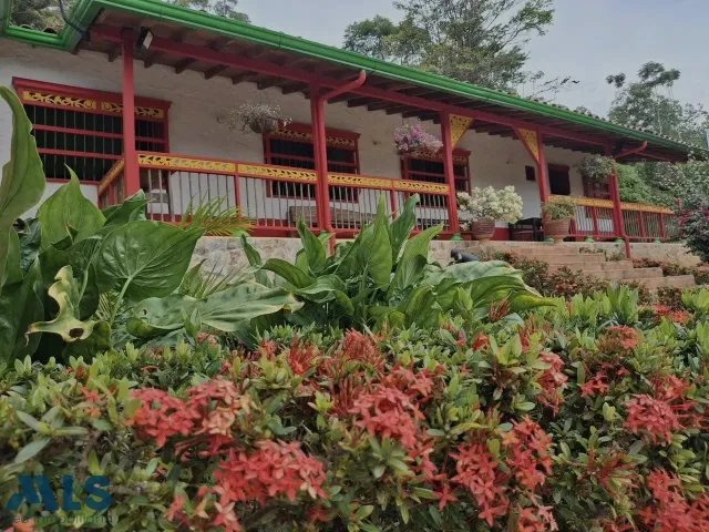Finca Recreativa en Ciudad Bolivar en V. San Miguel