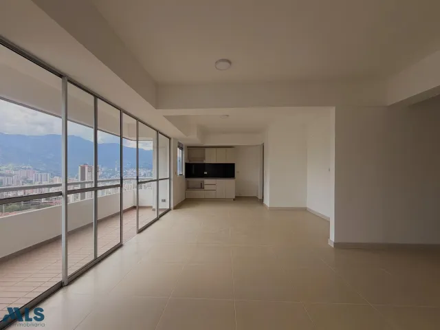 Apartamento en Sabaneta en Alto de Las Flores