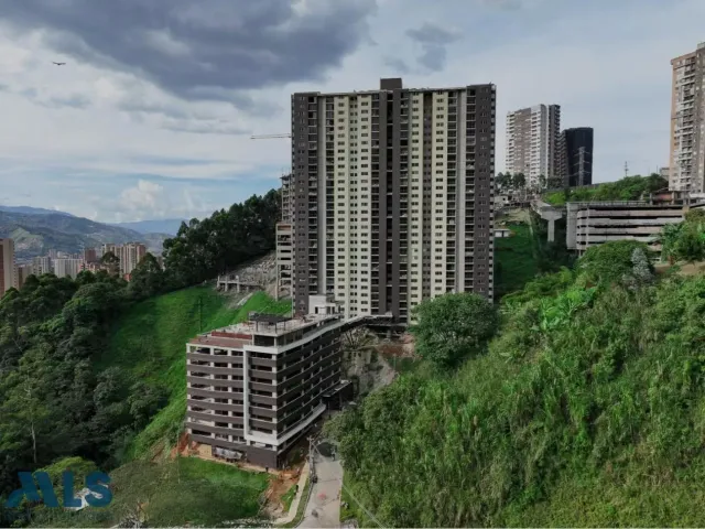 Apartamento en Sabaneta en Loma de San Jose