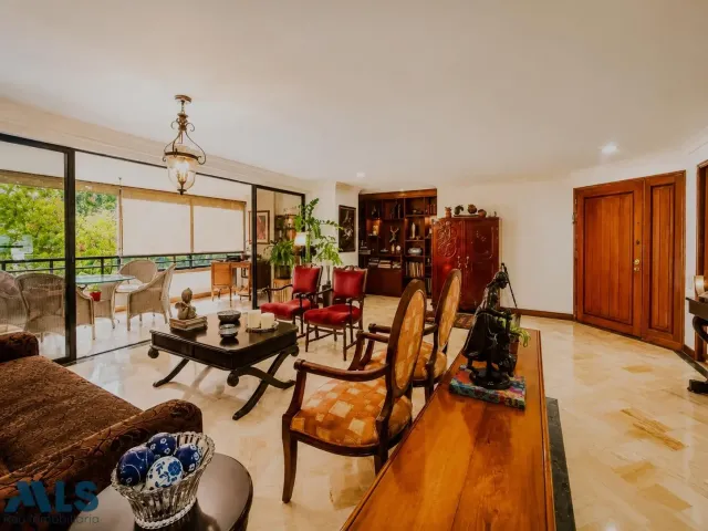 Apartamento en Medellín en Los Balsos Nº 1