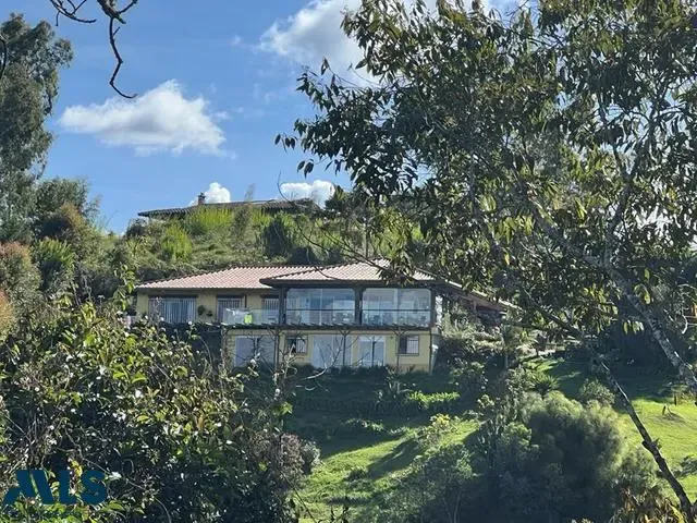 Finca Recreativa en Marinilla en Cascajo Abajo