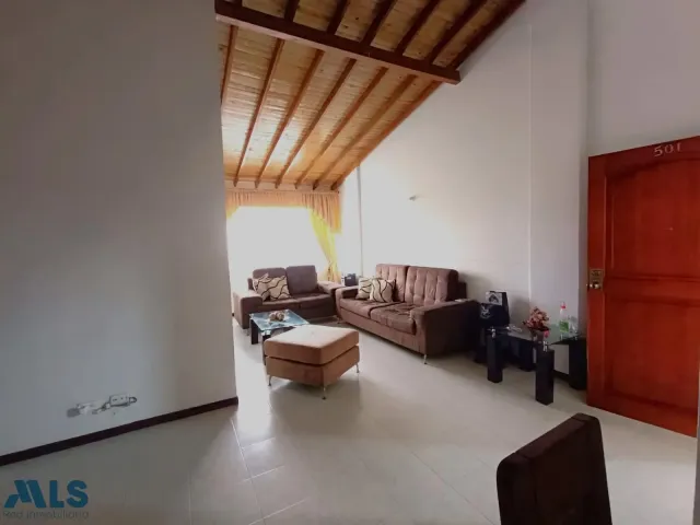 Apartamento en Medellín en Simón Bolívar