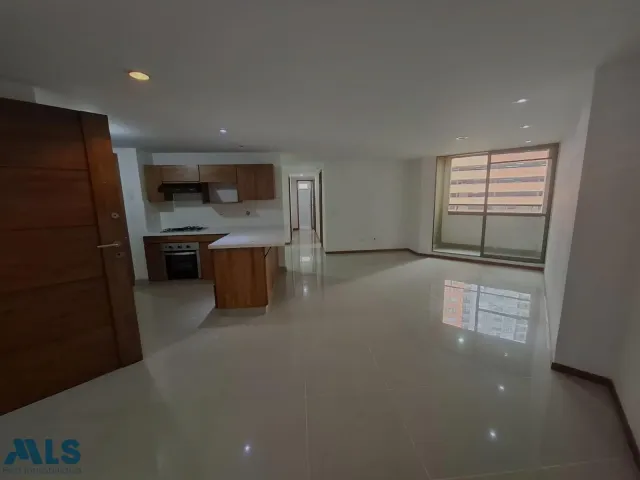 Apartamento en Sabaneta en Las Lomitas