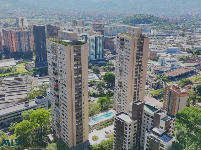 Apartamento en Medellín en Castropol