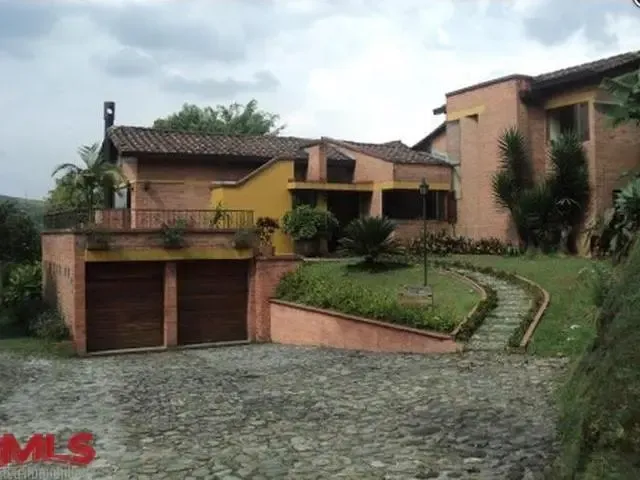 Casa en La Estrella en Sector Variante a Caldas