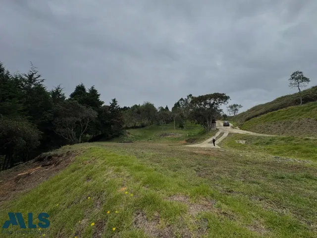 Lote Residencial en Rionegro en V. Mampuesto