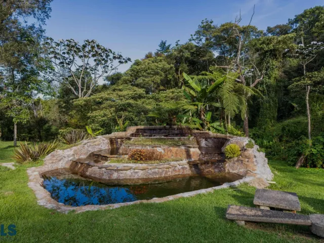 Casa en El Retiro en Corredor la Fe - El Retiro