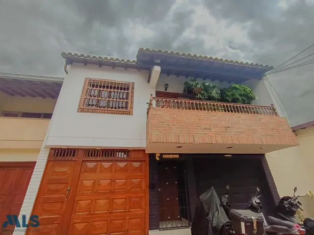 Casa en Medellín en Simon bolivar