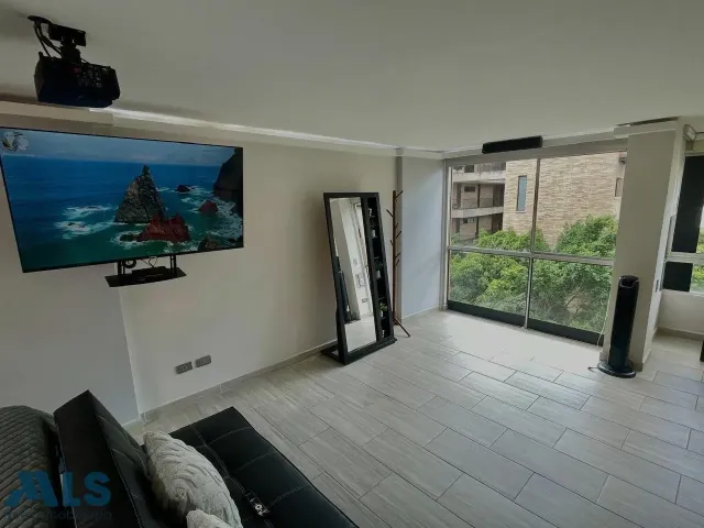 Apartamento en Medellín en Lalinde