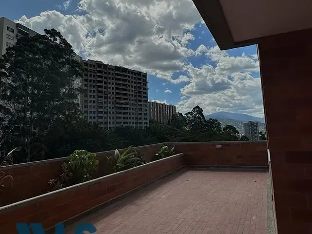 Apartamento en Envigado en Camino Verde