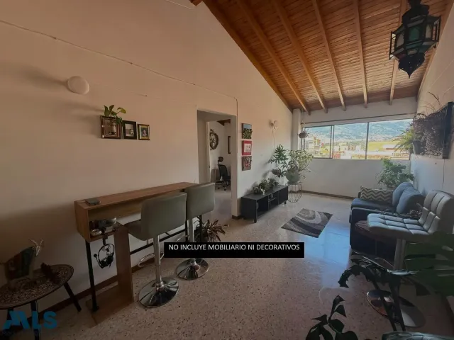Apartamento en Medellín en Belen San bernardo