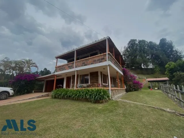 Finca Recreativa en Guarne en Vereda La Clara
