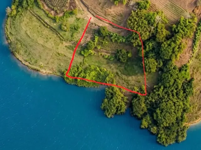 Waterfront Land for Sale in Guatapé - El Peñol | 5,057 sqm Lakefront Lot