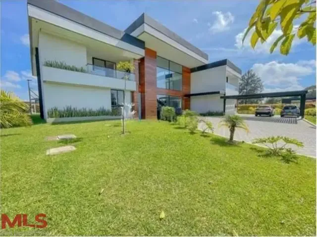 Casa en Rionegro en Llanogrande