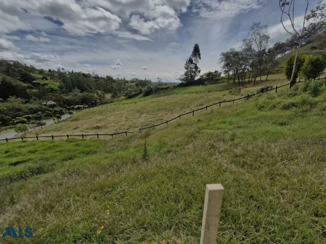 Lote Residencial en Rionegro en vereda Higueron