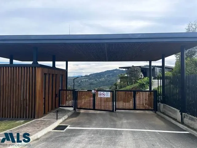 Lote Residencial en Envigado en V. Pantanillo (envigado)