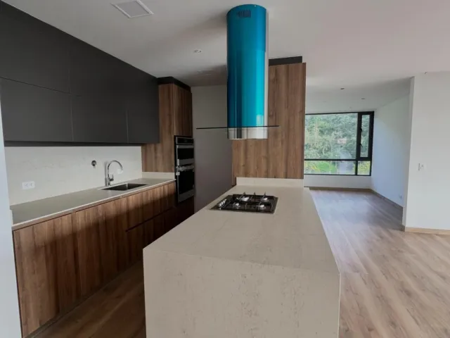 Apartamento en Medellín en Alto de Las Palmas