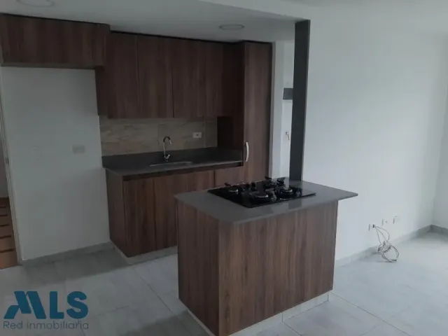 Apartamento en Sabaneta en Loma de San Jose