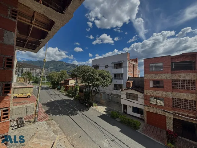 Apartamento en Medellín en Villa Hermosa