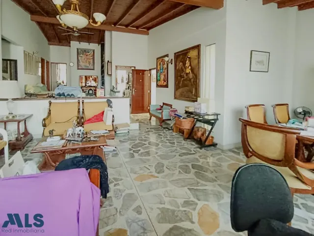 Apartamento en Medellín en Laureles