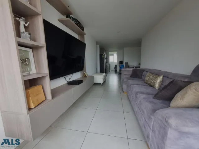 Apartamento en Sabaneta en Las Lomitas