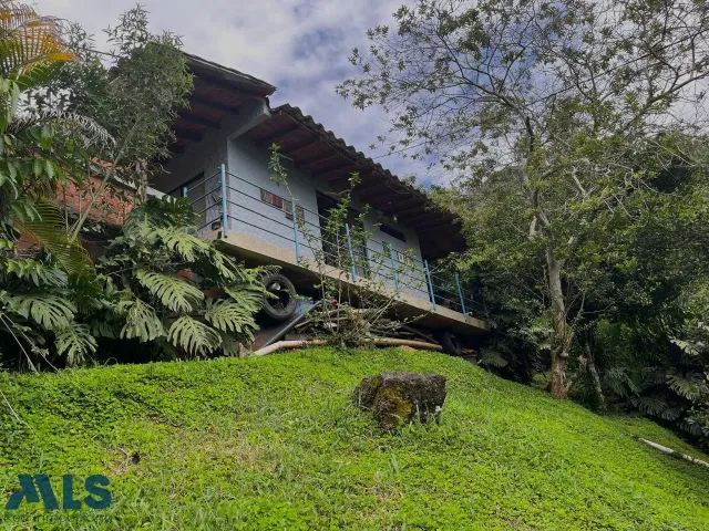 Finca Recreativa en Barbosa en Rural
