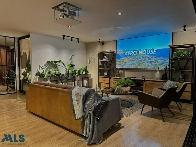 Apartamento en Medellín en Loma de los Parra