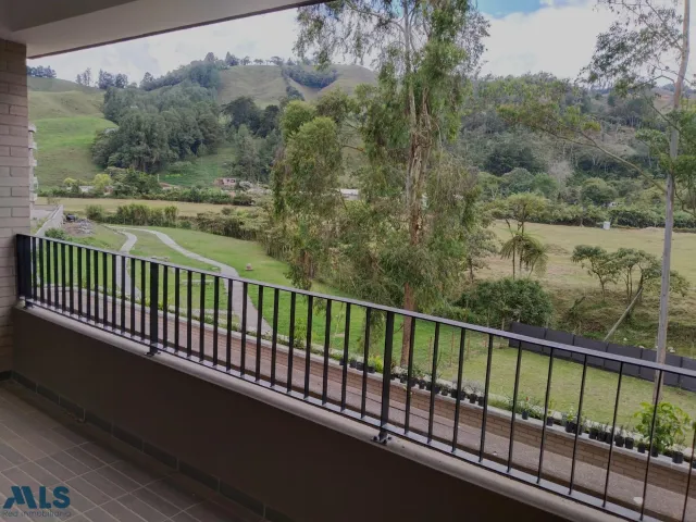 Apartamento en El Retiro en V. La Argentina