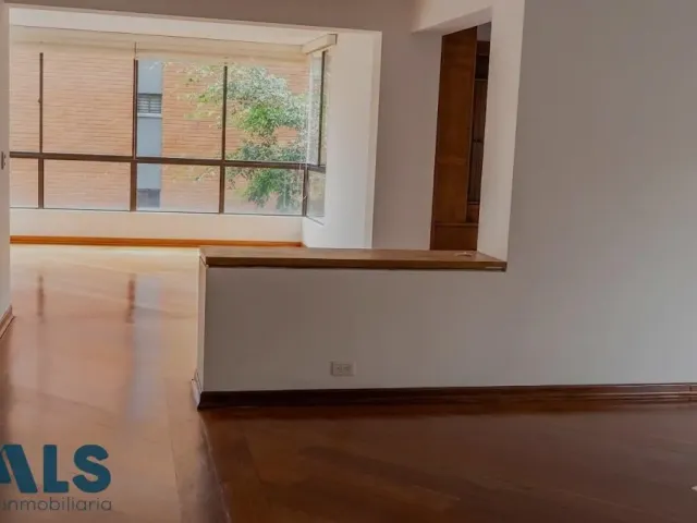 Apartamento en Medellín en La Tomatera