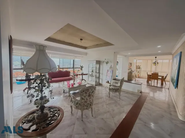 Apartamento en Medellín en El Poblado