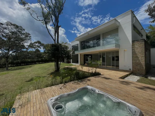 Casa en Rionegro en Llanogrande
