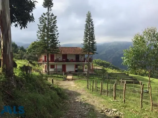 Finca Recreativa en Santa Bárbara en Urbano