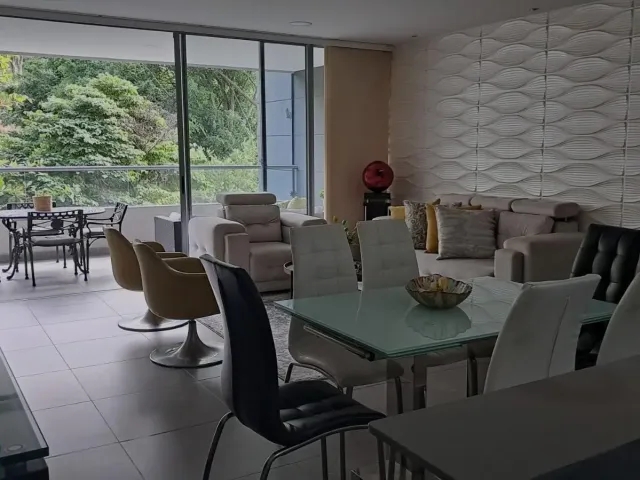 Apartamento en Envigado en Loma del Escobero