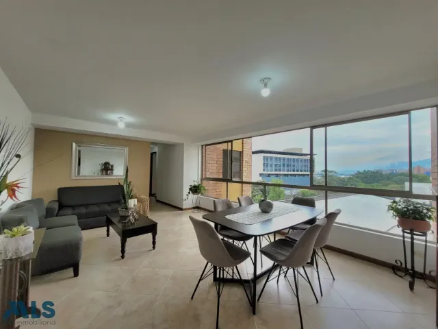 Apartamento en Envigado en Otraparte