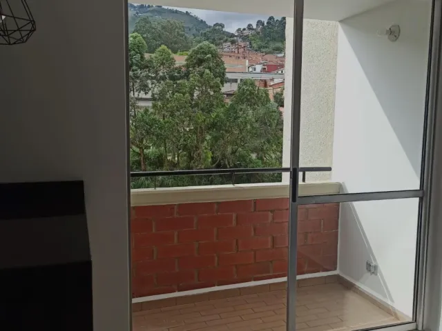 Apartamento en La Estrella en La Tablaza