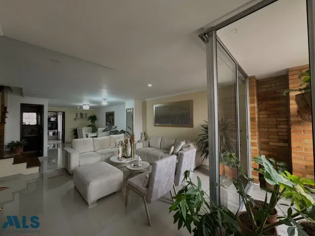 Apartamento en Medellín en Nogal