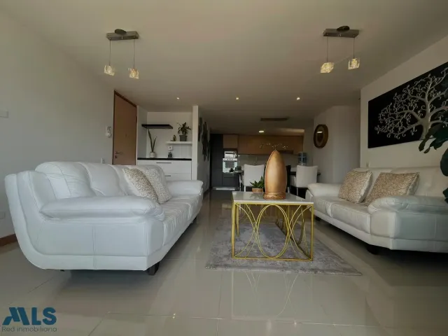 Apartamento en Envigado en Loma del Escobero