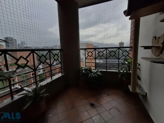 Apartamento en Envigado en El Portal