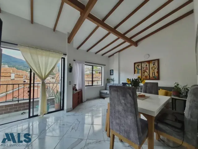 Apartamento en Envigado en San Rafael