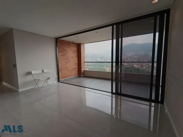 Apartamento en Envigado en Loma de Las Brujas
