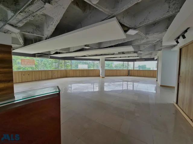 Oficina en Medellín en Manila