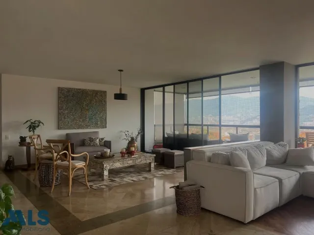 Apartamento en Medellín en Los Balsos Nº 1