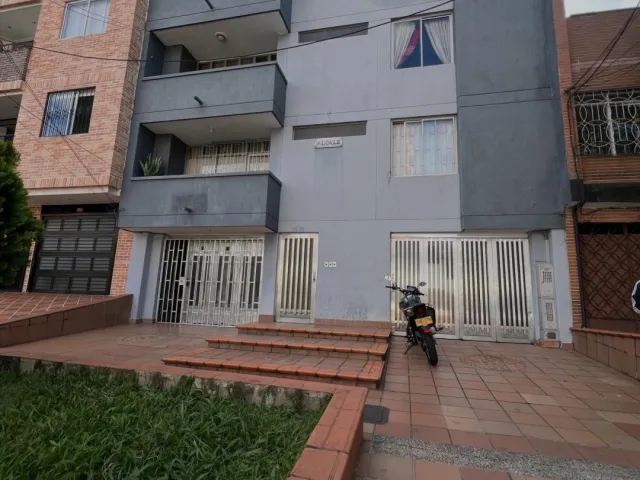 Apartamento en Medellín en Simón Bolívar