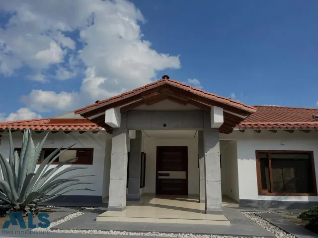 Casa en Rionegro en V. La Mosquita (Rionegro)