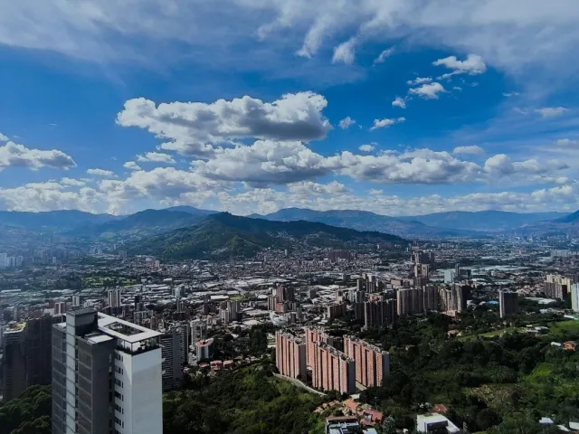 Apartamento en Sabaneta en Las Lomitas