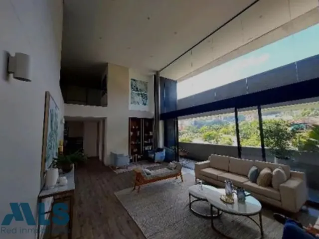 Apartamento en Envigado en Loma de Benedictinos